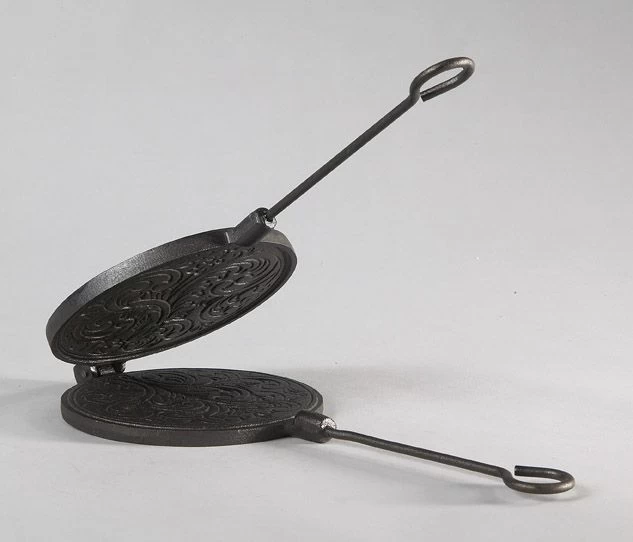 Fer A Bricelet En Fonte â Image 4